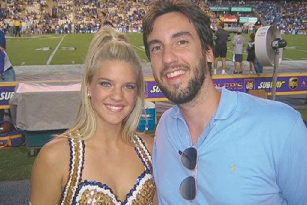 Clay Travis net worth